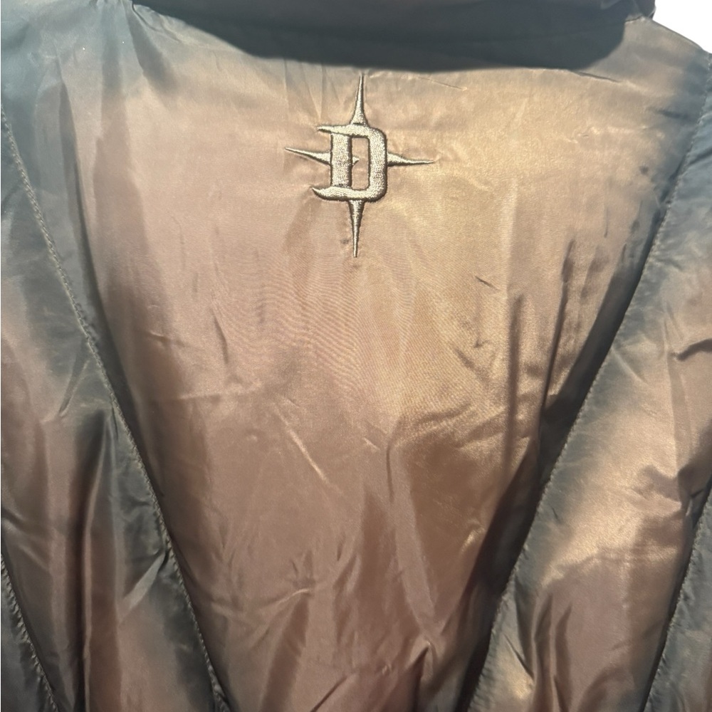 Darker Waves Fader Brown Puffer Coat M - Picture 4 of 6
